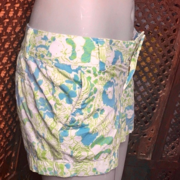 Lily Pulitzer The Chipper Short in limeade size 2 - Picture 5 of 9